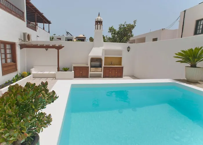 Pilar * Puerto del Carmen